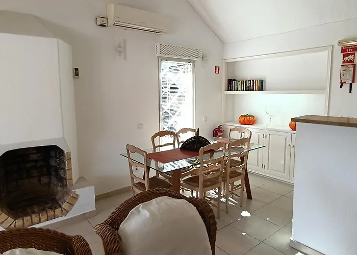 Villa 81 Great Spot Oura Beach, Albufeira