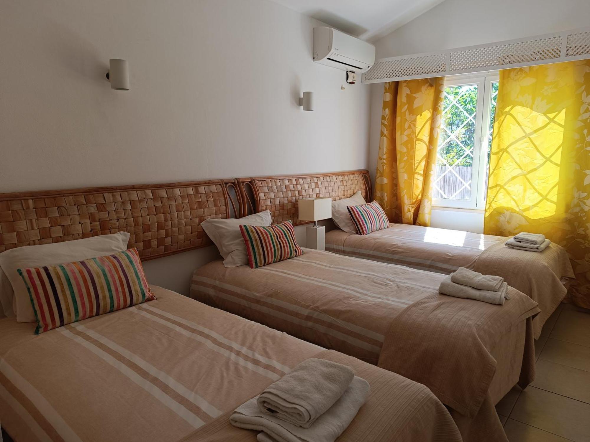81 Great Spot Oura Beach, * Albufeira